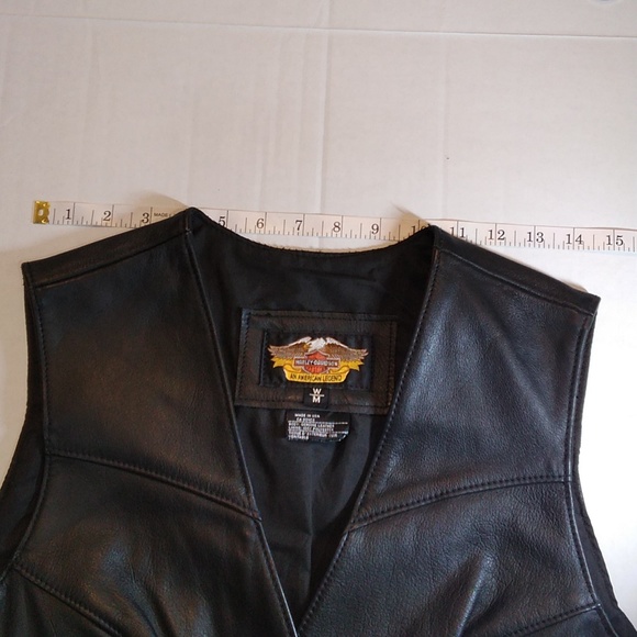 Harley Davidson Women's Leather Vest - Picture 6 of 12